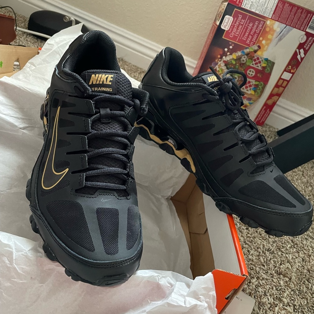Mens Nike Reax